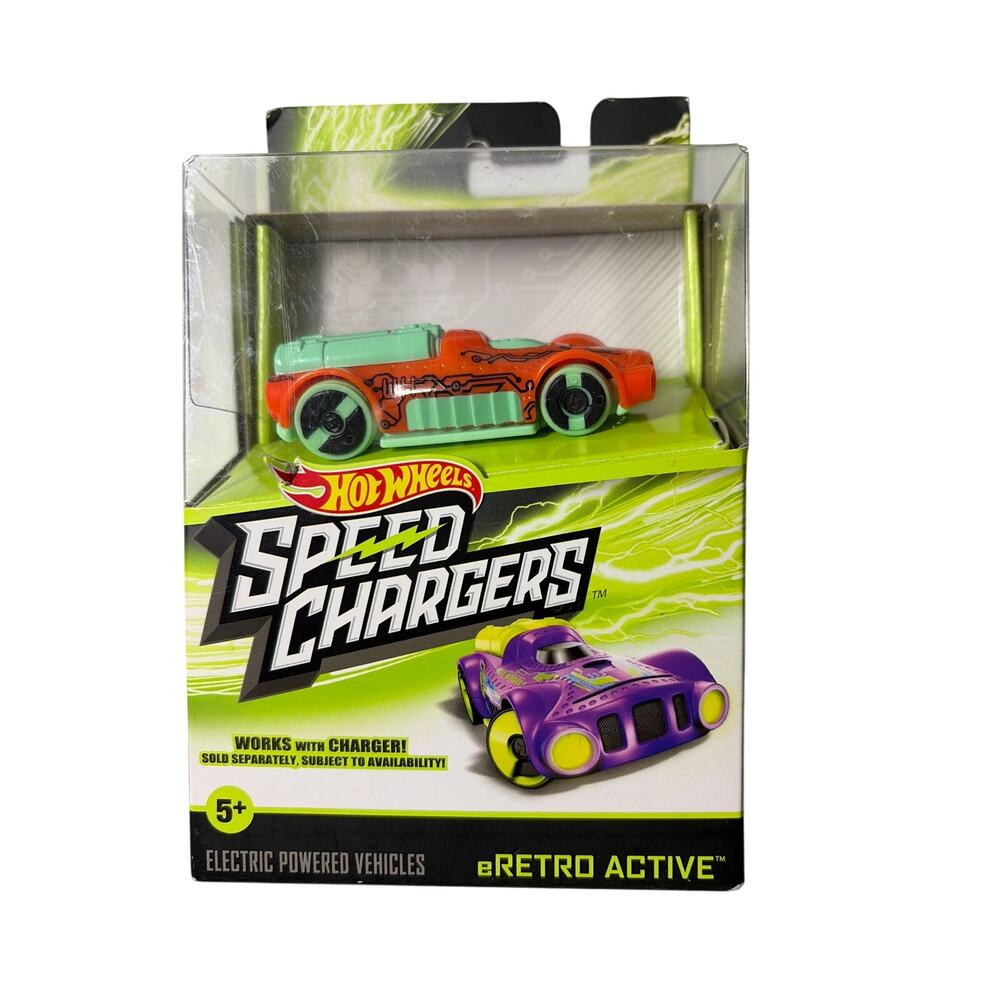 Hot Wheels Speed Chargers eRetro Active Electric Powered Vehicle Toy Car NEW
